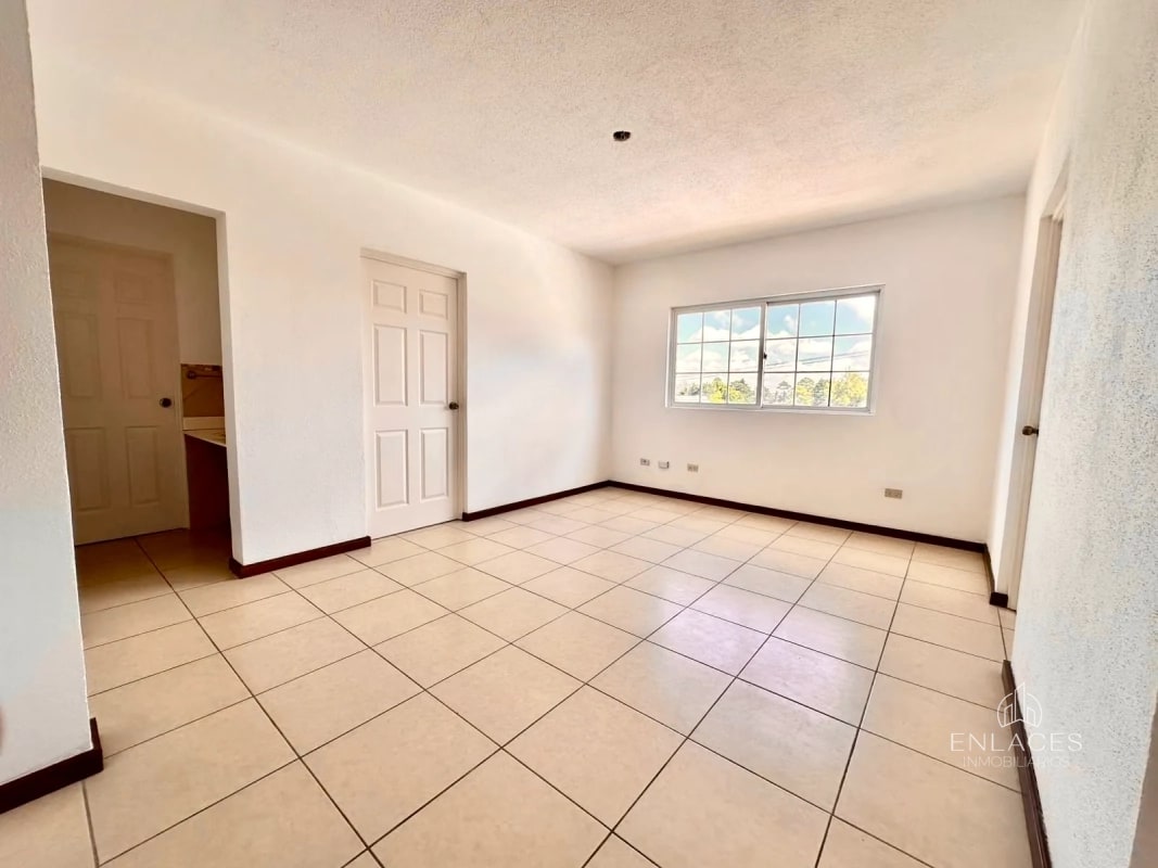 Km 18.5 CAES • Casa en Venta • Condominio Los Cerezos - 7
