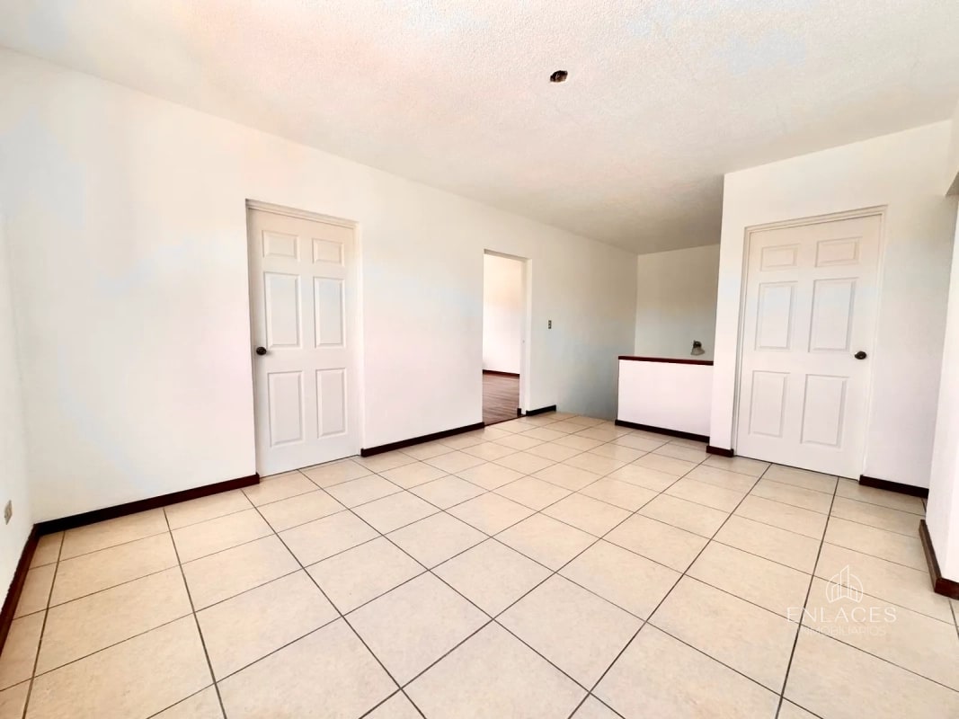Km 18.5 CAES • Casa en Venta • Condominio Los Cerezos - 6
