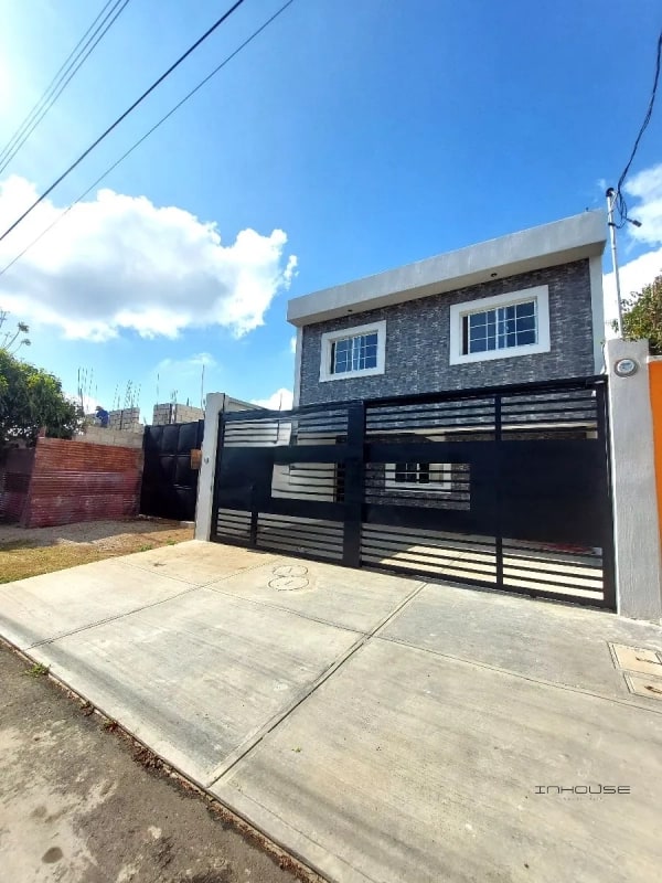 CASA EN VENTA EN SAN CRISTÓBAL PARA ESTRENAR SECTOR B5 - 1