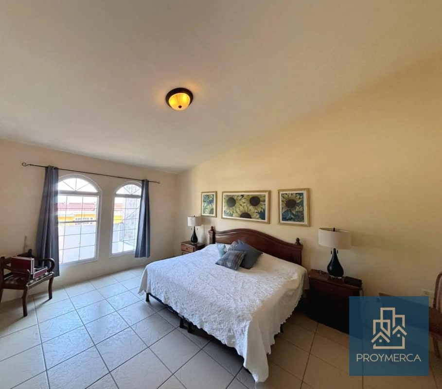 Casa en venta, Condominio Orquídeas, San Cristóbal, Zona 8 de Mixco - 5