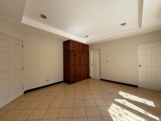 Valle del Sol /Casa en venta dentro de colonia con seguridad — Casa en Venta en Zona 4 Mixco, Guatemala, Ciudad — miniatura 5 de 17