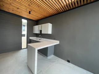 CASA VENTA NUEVA KM 9 CAES FRENTE A HOTEL HILTON  317 MTS2 , 4 DORMITORIOS, DESNIVELES, $715,000 OPCIÓN A RENTA $2,900 — Casa en Venta en Carretera a El Salvador, Guatemala, Ciudad — miniatura 8 de 13