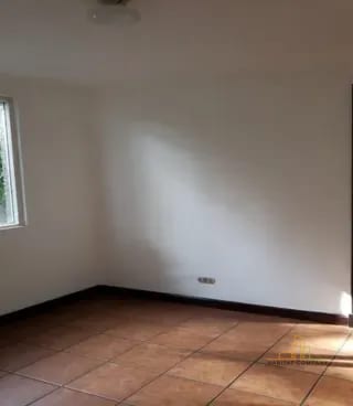 Casa en Alquiler Condominio Villas del Campo, Km 13 — Casa en Alquiler en Villas del Campo, Carretera a El Salvador, Guatemala, Ciudad — miniatura 2 de 16