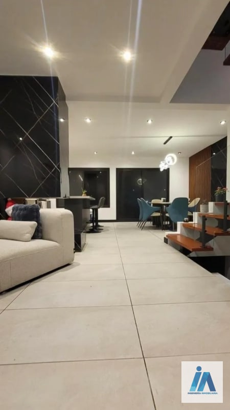 CASA EN VENTA📍 Residencial Lo de Valdez, Km. 20.5 CAES - 11
