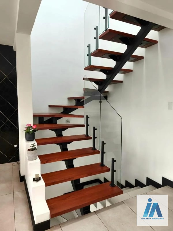 CASA EN VENTA📍 Residencial Lo de Valdez, Km. 20.5 CAES - 8