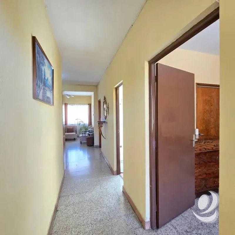 CASA ZONA 5, Excelente UBICACION - 10