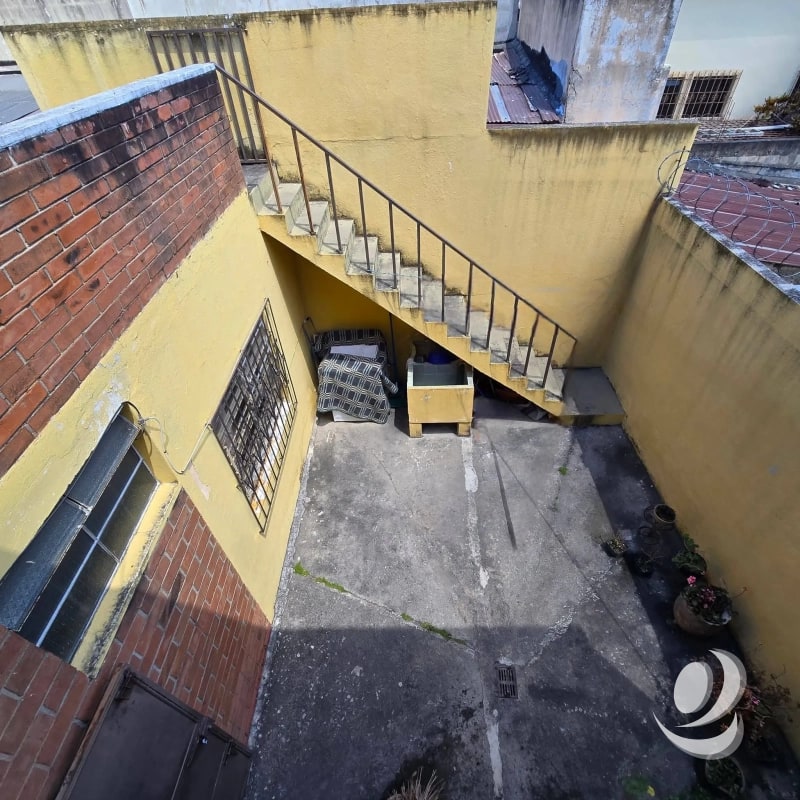 CASA ZONA 5, Excelente UBICACION - 3