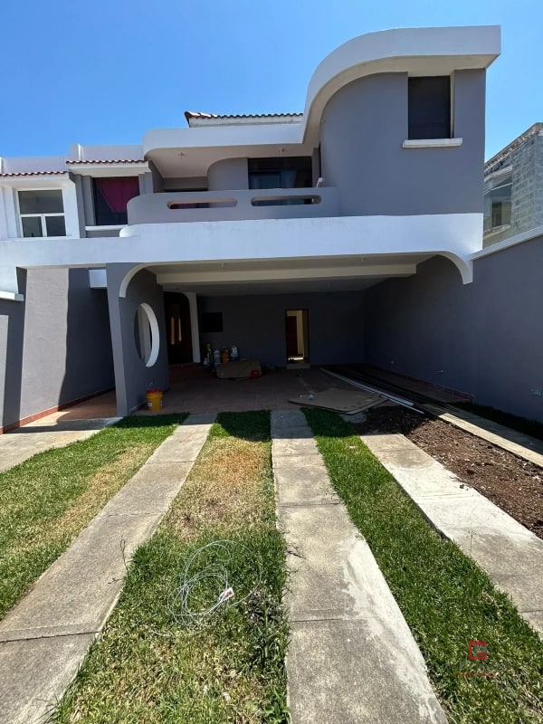 Casa en renta Los Diamante CAES km 16.5 — Casa en Alquiler en Los Diamantes, Carretera a El Salvador, Guatemala, Ciudad — foto 1 de 17