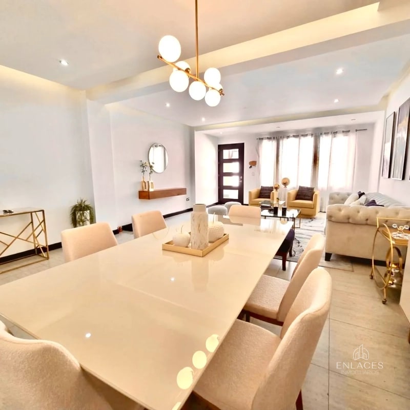 Km 21.5 CAES • Casa en Venta • Lomas de San Nicolás - 12