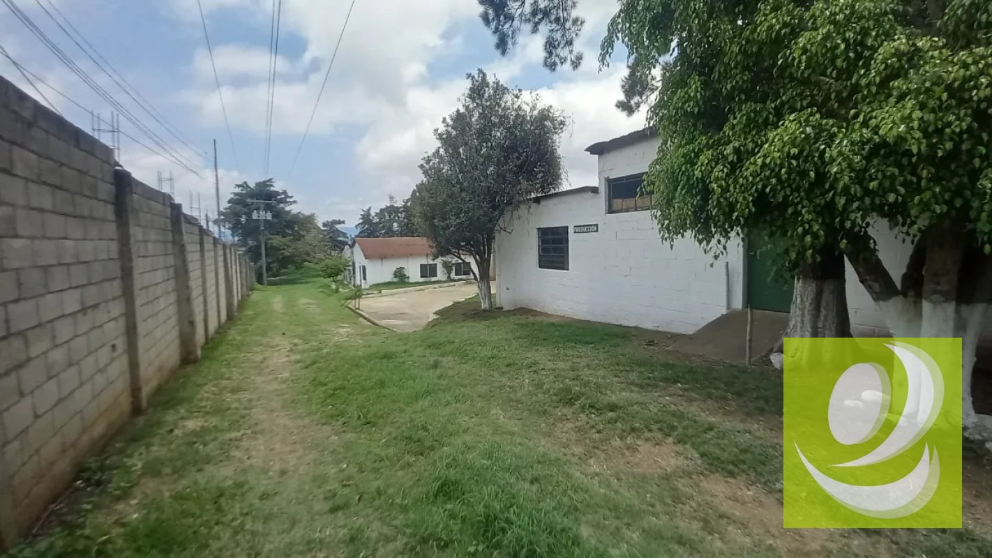 TERRENO EN VENTA Y EN RENTA EN VILLA NUEVA - 2