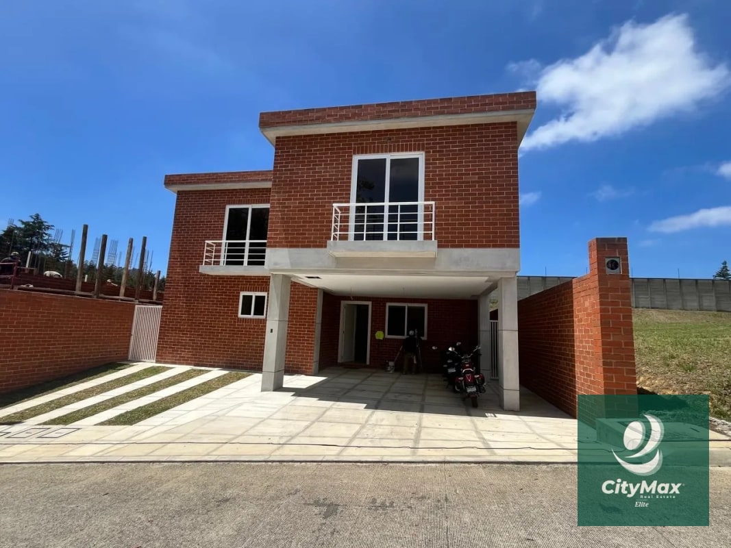CASA EN VENTA - CONDOMINIO BUENAFUENTE SCP. - 1