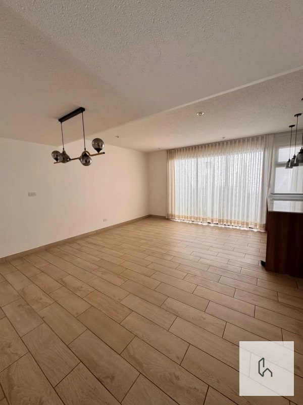 CASA EN VENTA EN ZONA 16 - 5