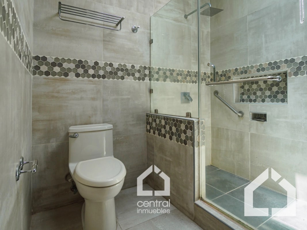 Casa de 3 habitaciones en condominio Vizcaya, km 16.5 - 16