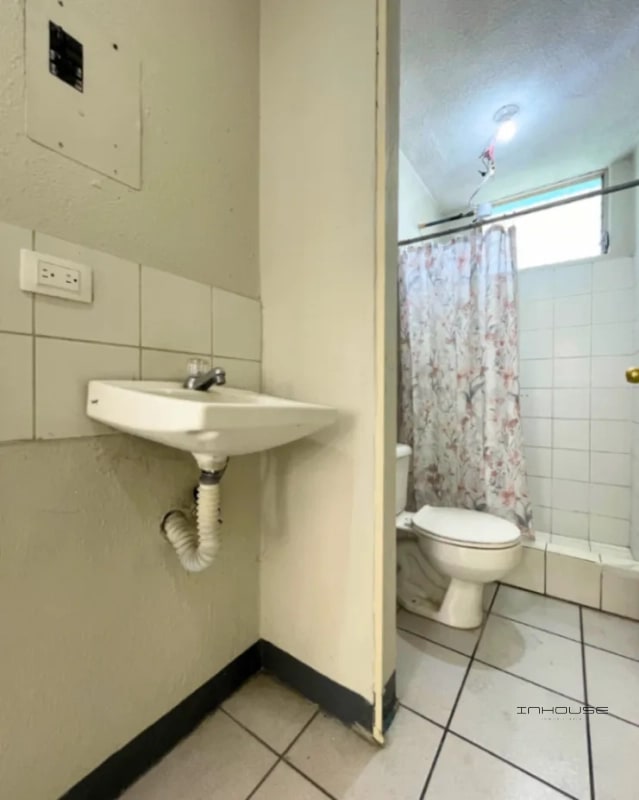 CASA EN VENTA EN VILLA NUEVA DE UN NIVEL NACIONES UNIDAS - 6