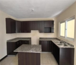 VENDO CASA LA RESERVA KM 26.6 CARRETERA A EL SALVADOR. 4 HABITACIONES.  ENGANCHE: Q.200,000 (ACTIVO BANCARIO). — Casa en Venta en Carretera a El Salvador, Guatemala, Ciudad — miniatura 3 de 4