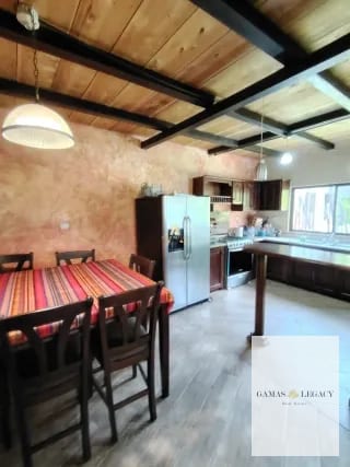 Casa amueblada en renta I Tipo Cabaña I San Lorenzo El Cubo, Ciudad Vieja — Casa en Alquiler en Ciudad Vieja, Sacatepéquez — miniatura 5 de 8