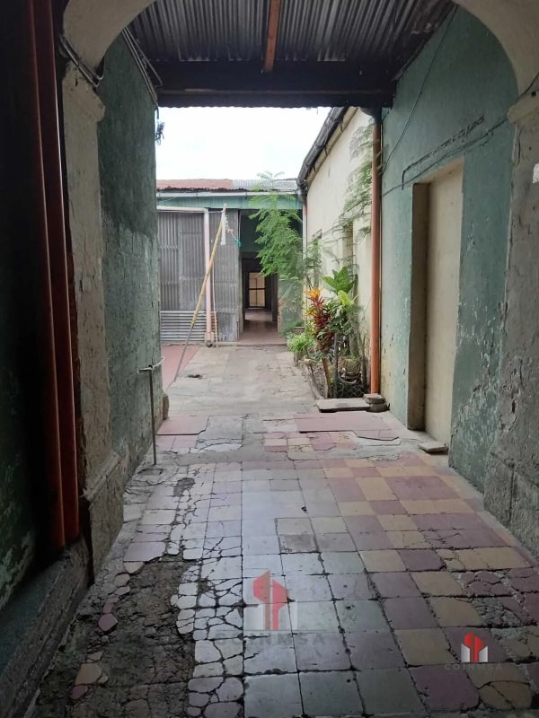 Casa en Venta para remodelar o remozar zona 1 / Centro Histórico - 5