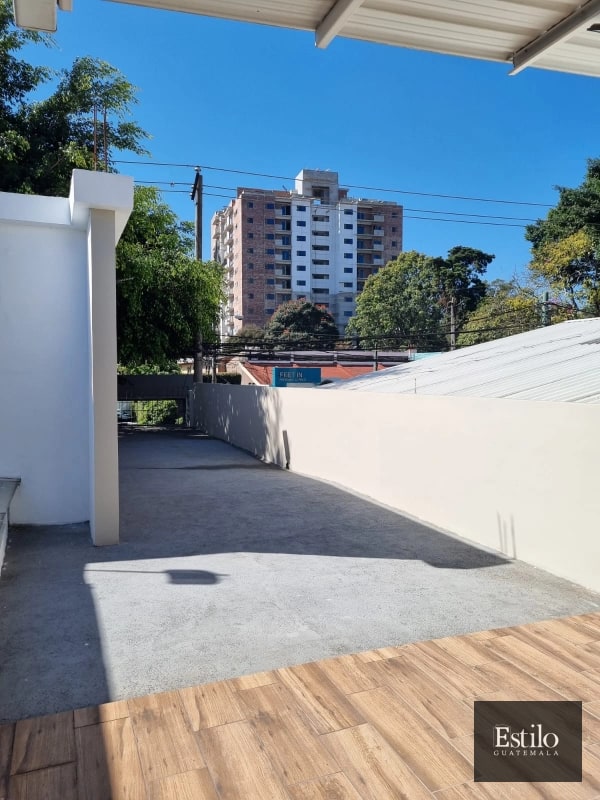 HERMOSA CASA PARA OFICINA O CLINICA - 4
