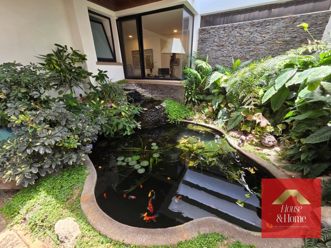 Casa en venta zona 15  con piscina - 17