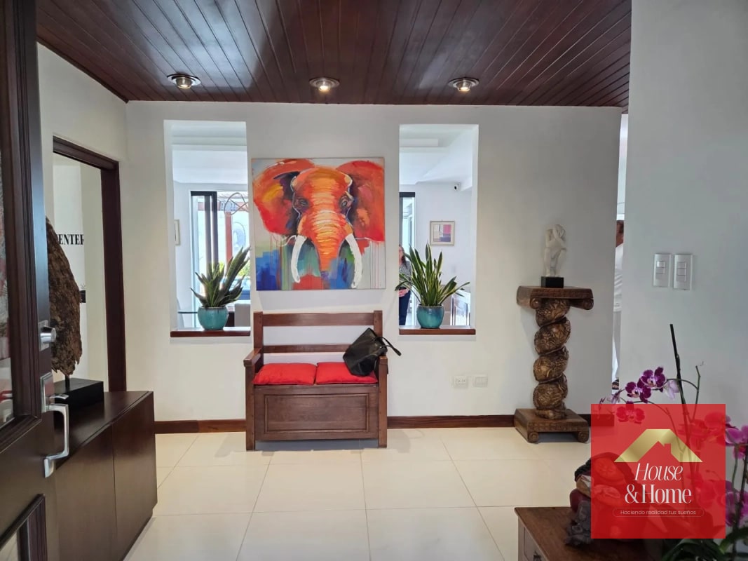 Casa en venta zona 15  con piscina - 16