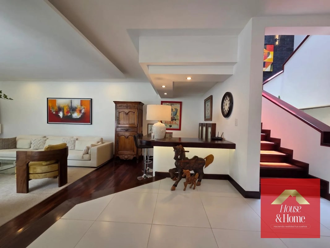 Casa en venta zona 15  con piscina - 14