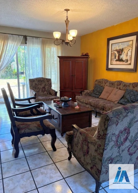 CASA EN VENTA📍 Colonia Lourdes, Zona 16 - 12