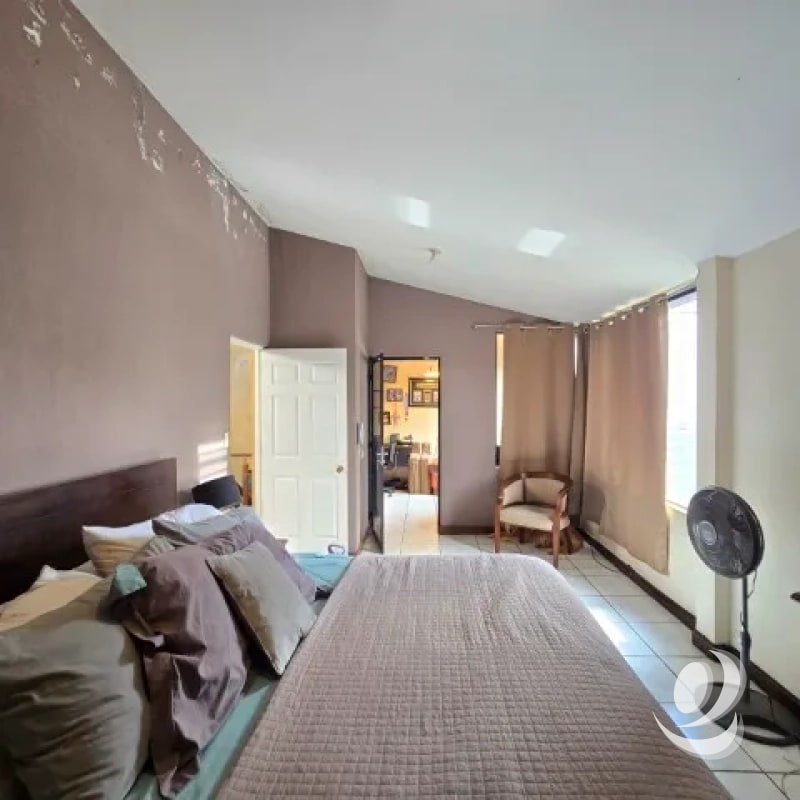 Casa en Venta - 4