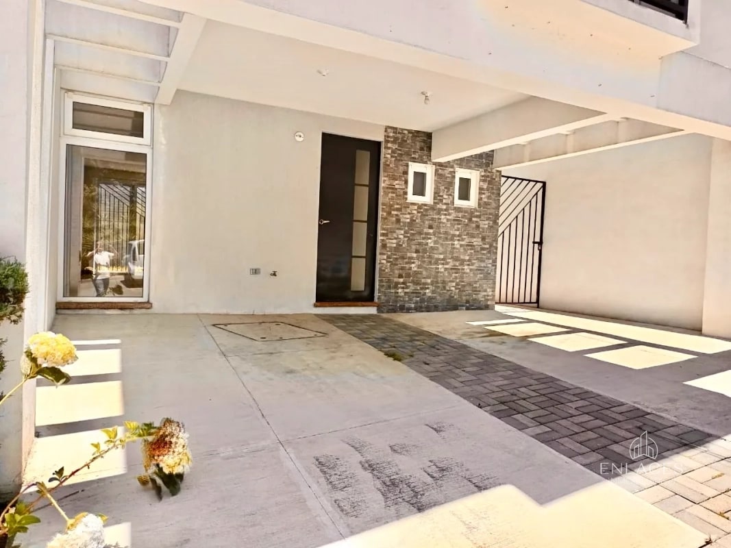 Km 25 CAES • Casa en Renta • Condominio Altos de Village - 16