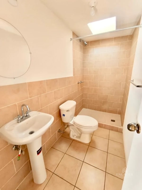 Km 25 CAES • Casa en Renta • Condominio Altos de Village - 14