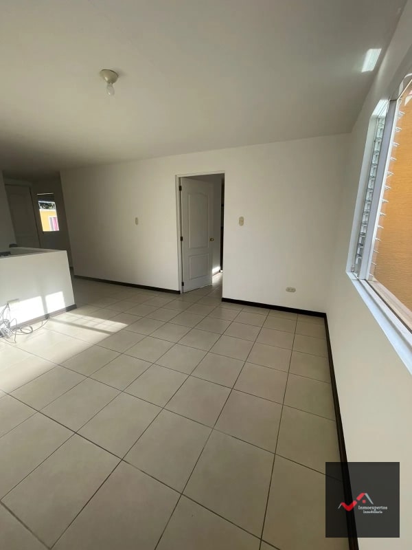 CASA EN VENTA EN CONDOMINIO SAN MARINO, ZONA 8 DE MIXCO - 7