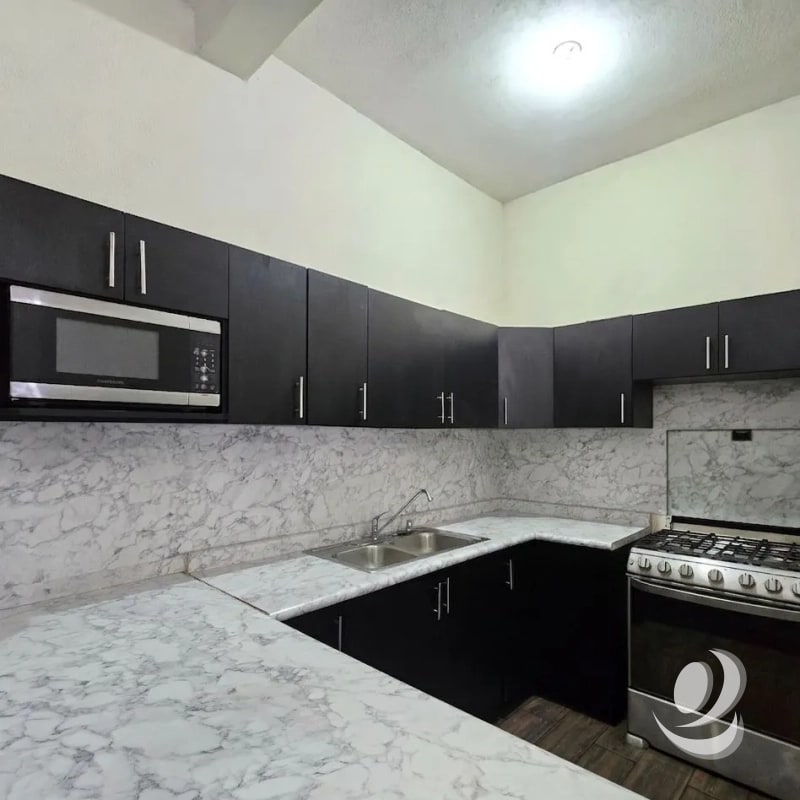 Casa en Venta San Lucas Sacatepéquez en el Casco Urbano - 5