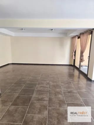 Titulo: Cumbres de la Arboleda en venta 4 habitaciones — Casa en Venta en Cumbres de La Arboleda, Carretera a El Salvador, Guatemala, Ciudad — miniatura 1 de 14