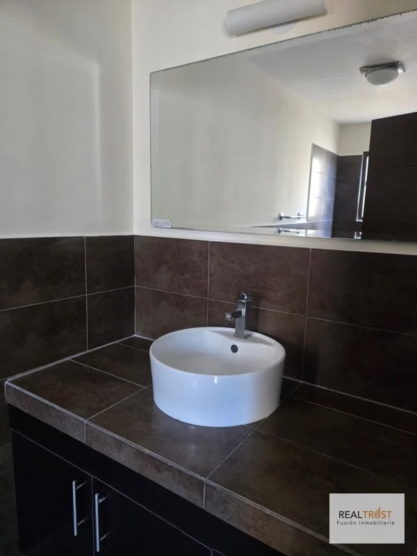 Titulo: Cumbres de la Arboleda en venta 4 habitaciones - 9