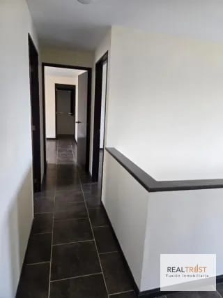 Titulo: Cumbres de la Arboleda en venta 4 habitaciones — Casa en Venta en Cumbres de La Arboleda, Carretera a El Salvador, Guatemala, Ciudad — miniatura 8 de 14