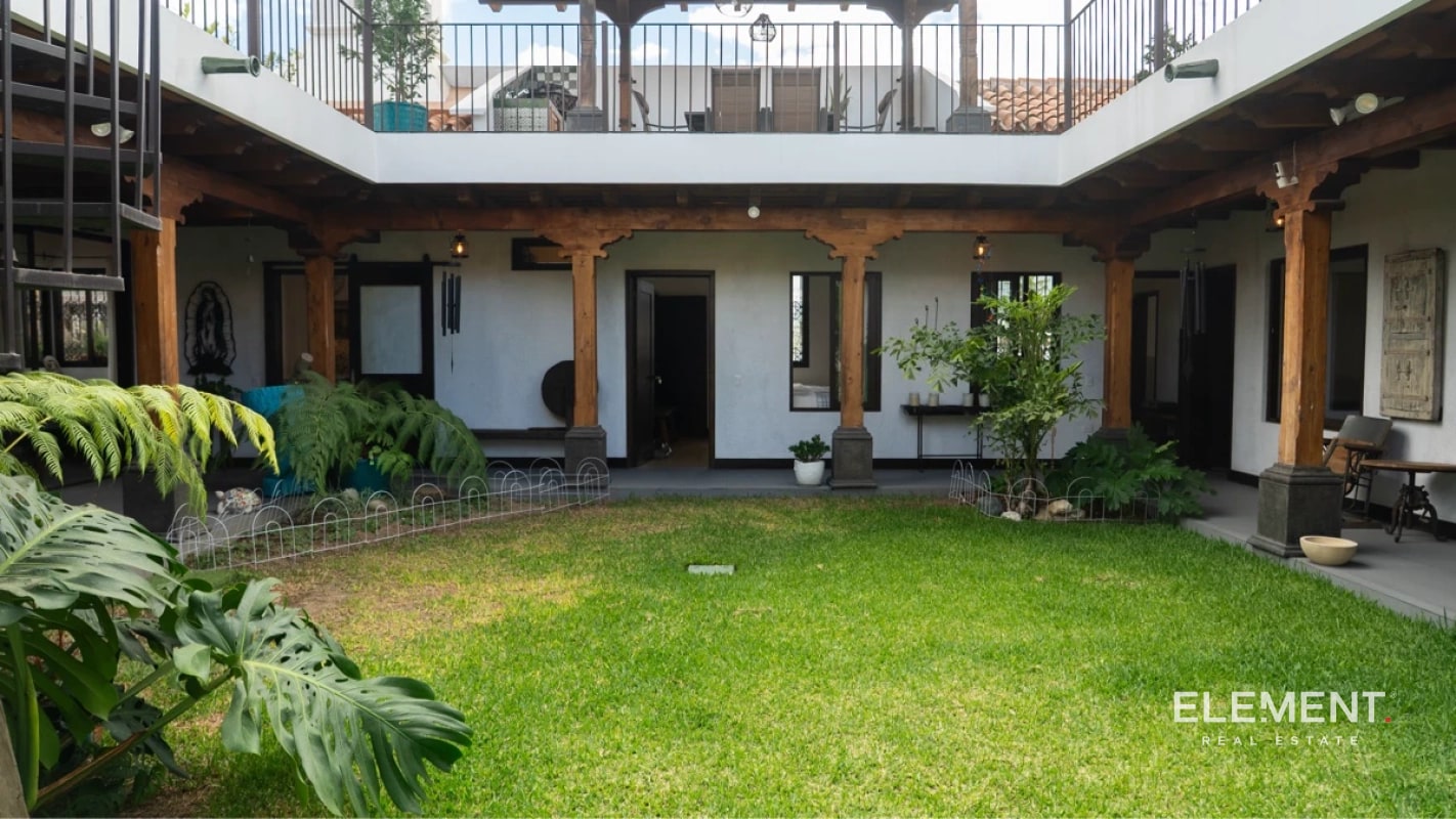 Lujosa casa en venta a minutos de Antigua Guatemala - 10