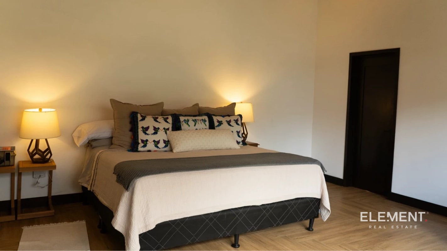 Lujosa casa en venta a minutos de Antigua Guatemala - 5