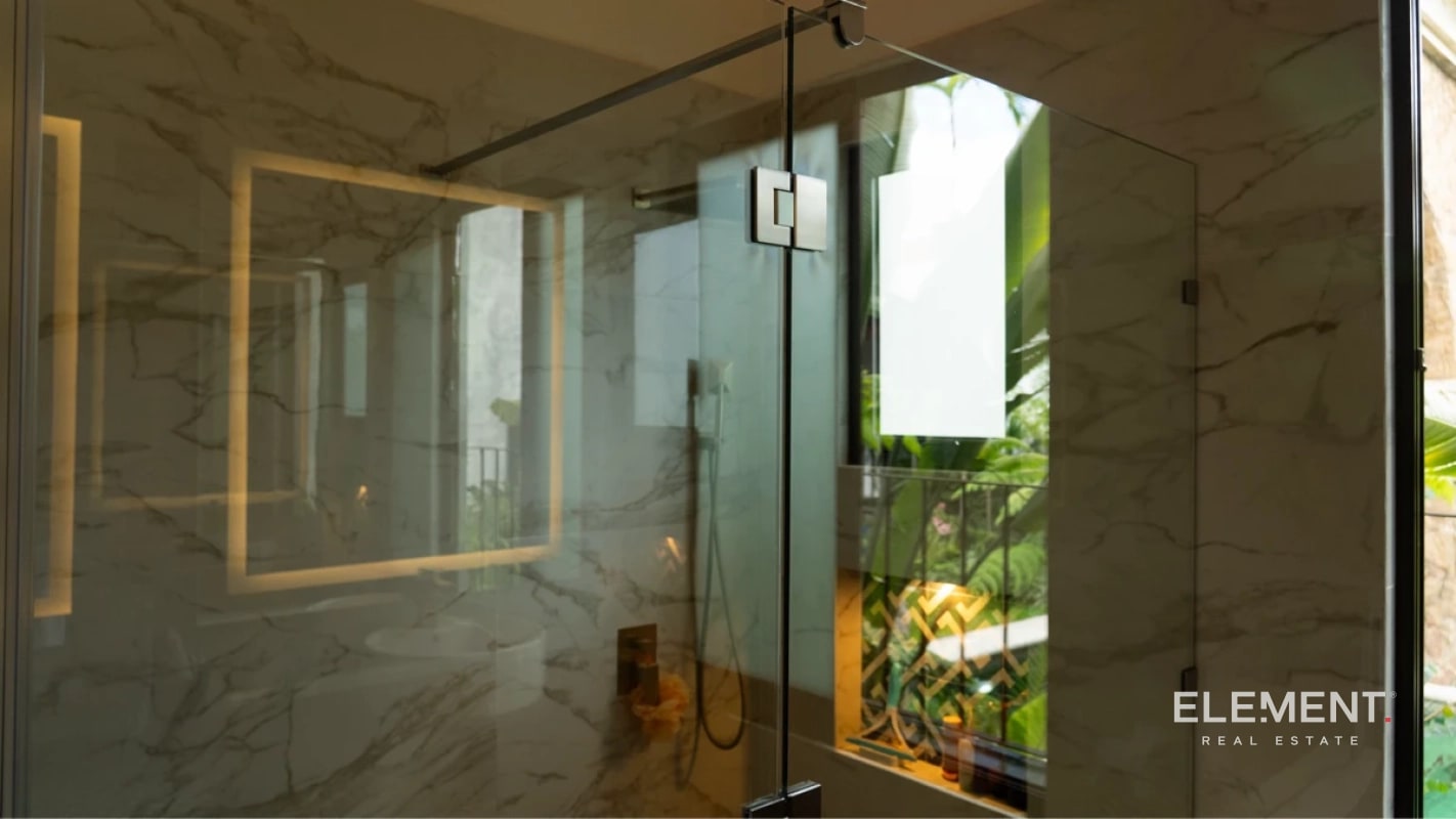 Lujosa casa en venta a minutos de Antigua Guatemala - 2
