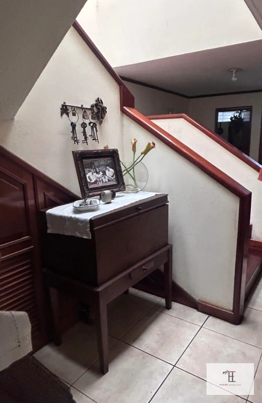 Vendo Casa en zona 11 atrás de la coca cola, dentro de garita - 6