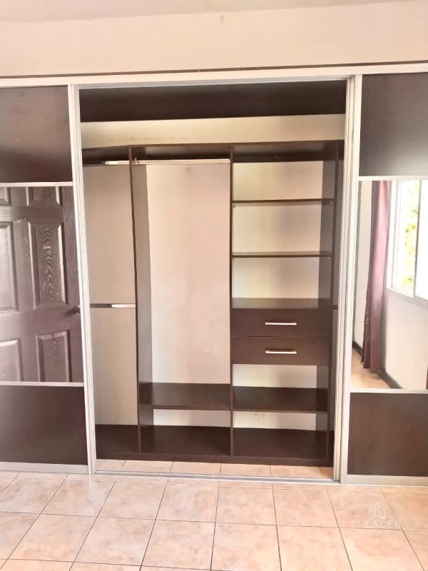 Km. 25 CAES • Casa en Renta • Condominio La Fontana 1 - 7