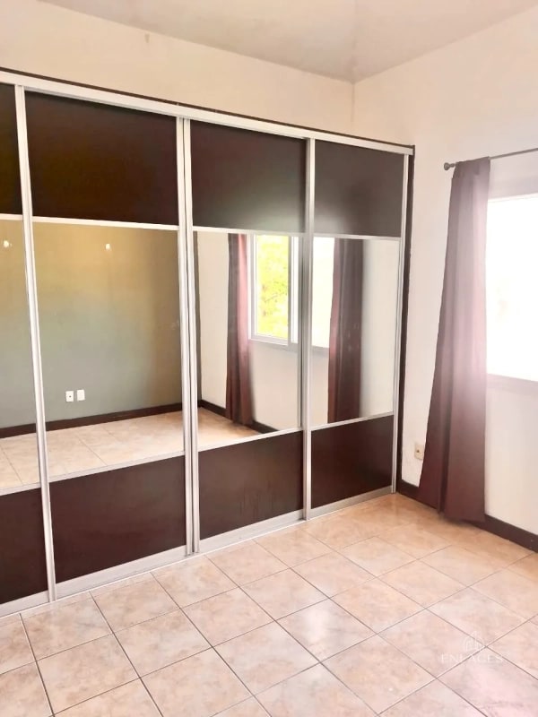Km. 25 CAES • Casa en Renta • Condominio La Fontana 1 - 5