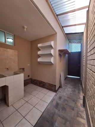 🚨 CASA EN VENTA – REAL DE PROVIDENCIA III 🚨 📍 Km. 18.5 Carretera a San José Pinula — Casa en Venta en San José Pinula, Guatemala, Ciudad — miniatura 2 de 17
