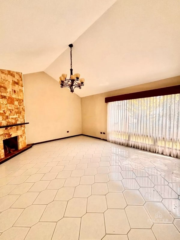 Km 18.5 CAES • Casa en Renta/Venta • Condominio San José el Tajín - 5