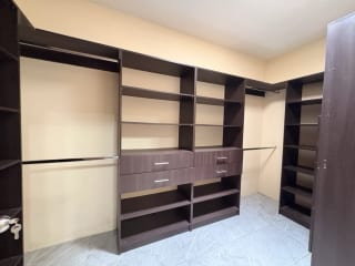 CASA EN ALQUILER LOS CELAJES SAN CRISTOBAL POR COMERCIAL MIX ACCESIBLE A BULEVAR PRINCIPAL — Casa en Alquiler en Zona 8 Mixco, Guatemala, Ciudad — miniatura 11 de 17