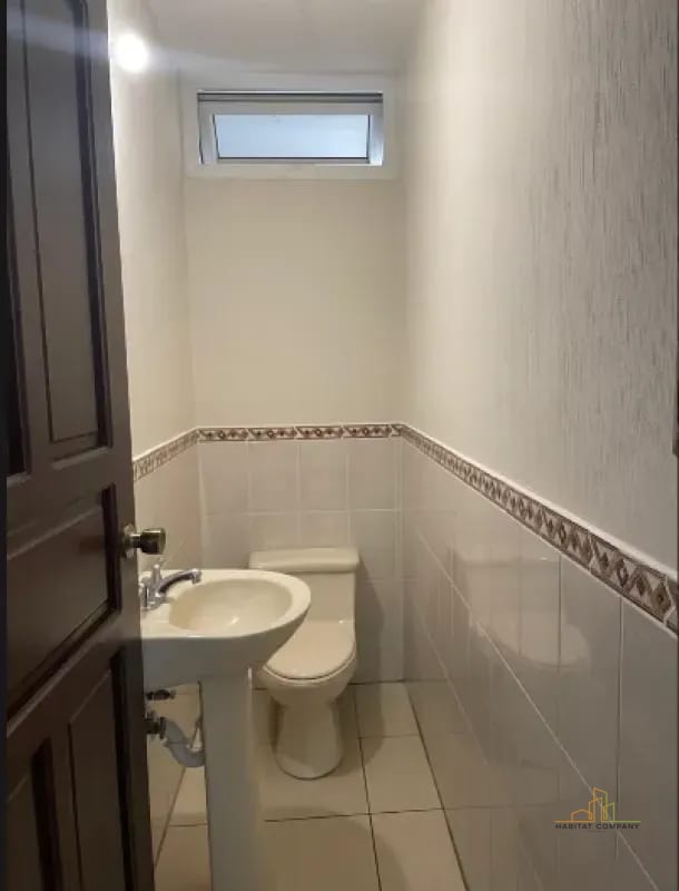 Casa | Venta | KM 16-20 CAES | Entrada Calle de Olmeca |  Casa en Venta Residenciales Santa Mónica - Ganga — Casa en Venta en km 16-20, Carretera a El Salvador, Guatemala, Ciudad — foto 7 de 9