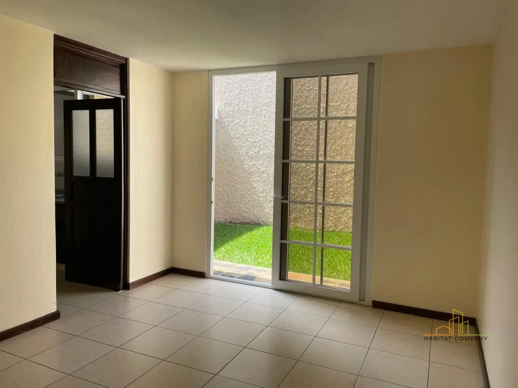 Casa en Venta en Fraijanes, Condominio Villas de Santa Mónica, Km16.5 Carretera a El Salvador, ¡Para Inversionistas ! - 5