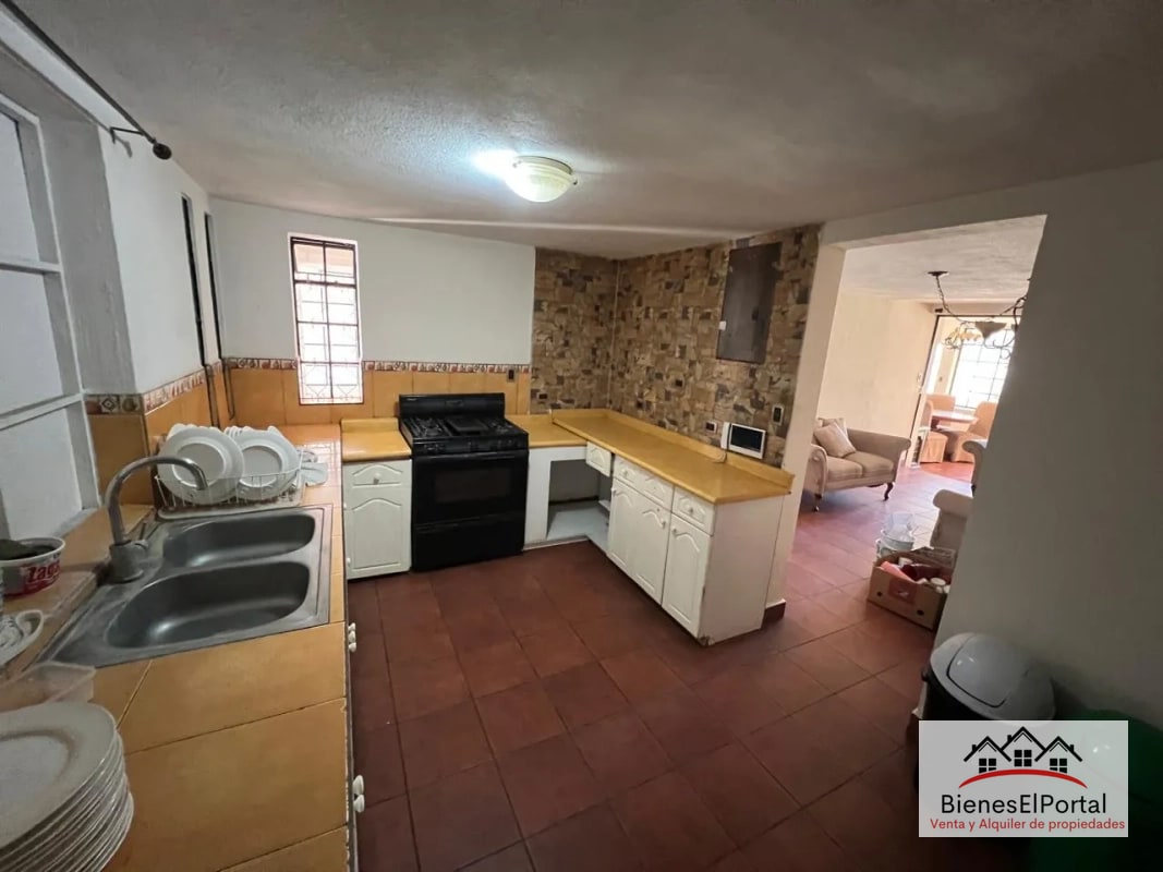 Casa en renta en Mariscal Zona 11 - 3