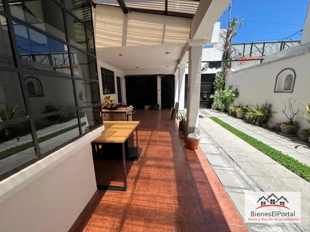 Casa en renta en Mariscal Zona 11 - 2