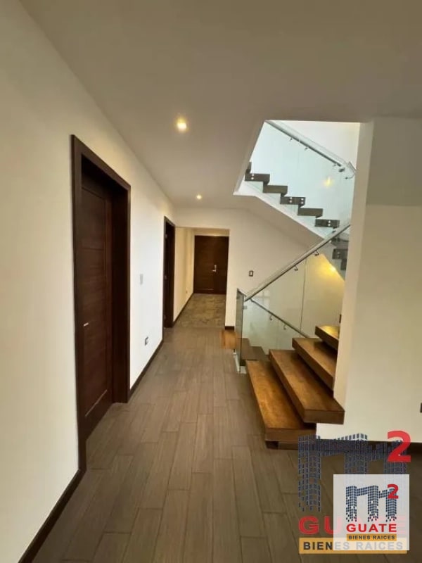 Casa en condominio en Renta, Santa Catarina Pinula - 11