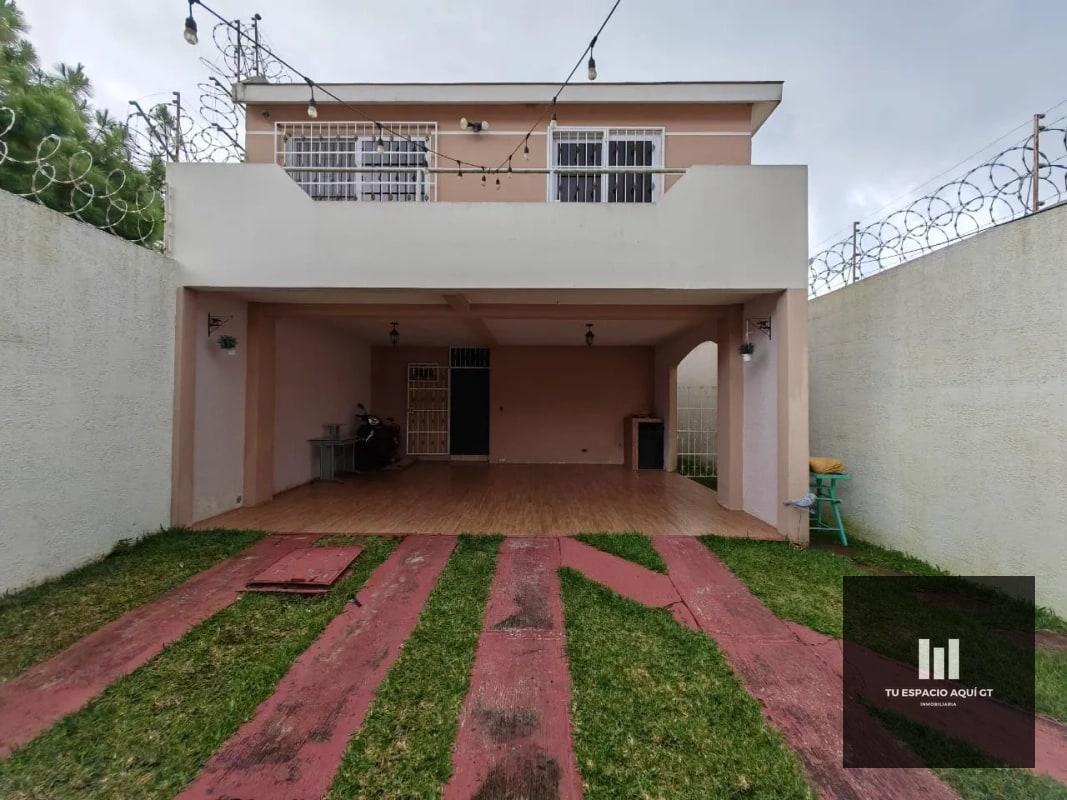 Lujosa Casa En Venta - Hacienda Real, Zona 16 - 17