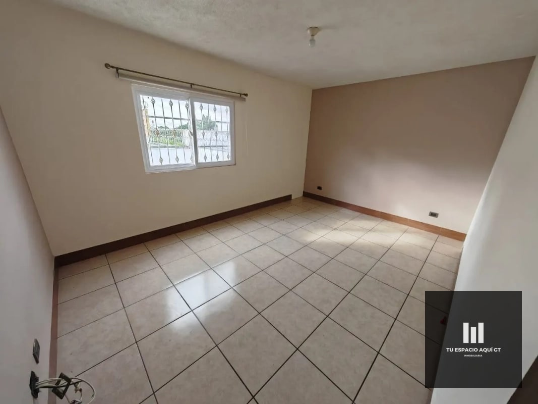 Lujosa Casa En Venta - Hacienda Real, Zona 16 - 8